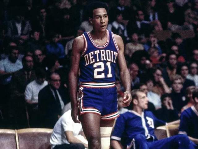 后者要恒定 后者要恒定